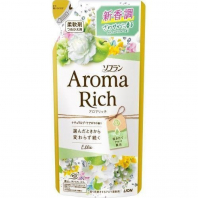 LION Aroma Rich Ellie Кондиционер для белья с богатым ароматом натуральных эфирных масел, сменный блок, 400 мл - Магазин японской и корейской косметики, бытовой химии - Мандарин